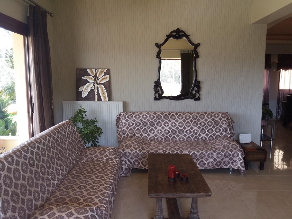 Villa Spiti Louloudis Spílion Екстериор снимка