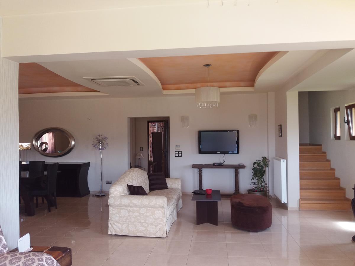 Villa Spiti Louloudis Spílion Екстериор снимка